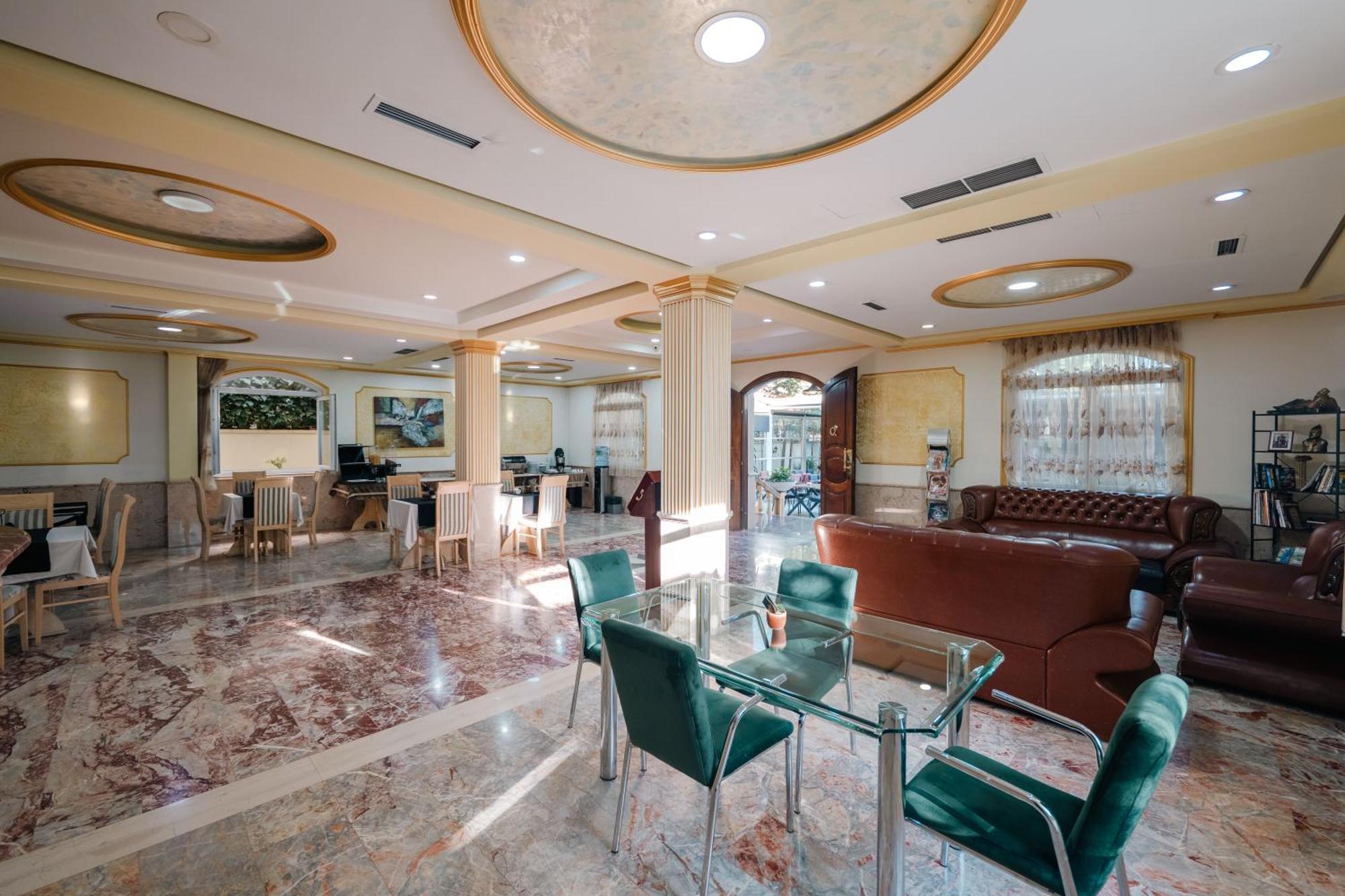 Olimpic Hotel Tirana Exterior photo
