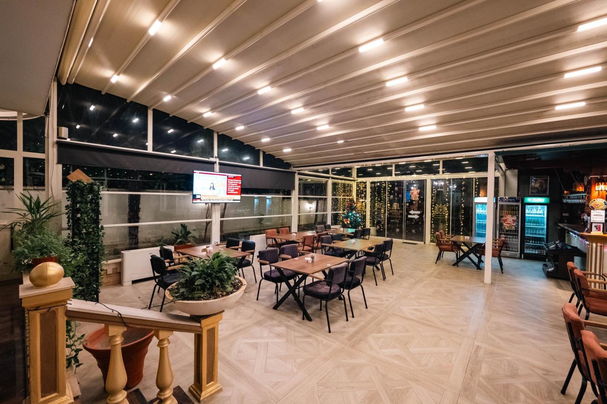 Olimpic Hotel Tirana Exterior photo